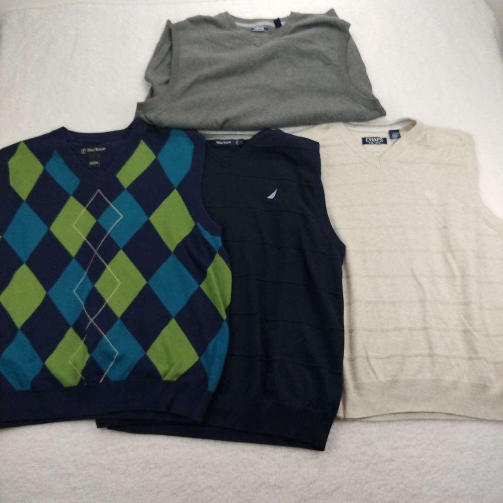 Lot Of 4  Chaps‎ izod Nautica ProTour Dark Colored Vest Golf Preppy Size Large